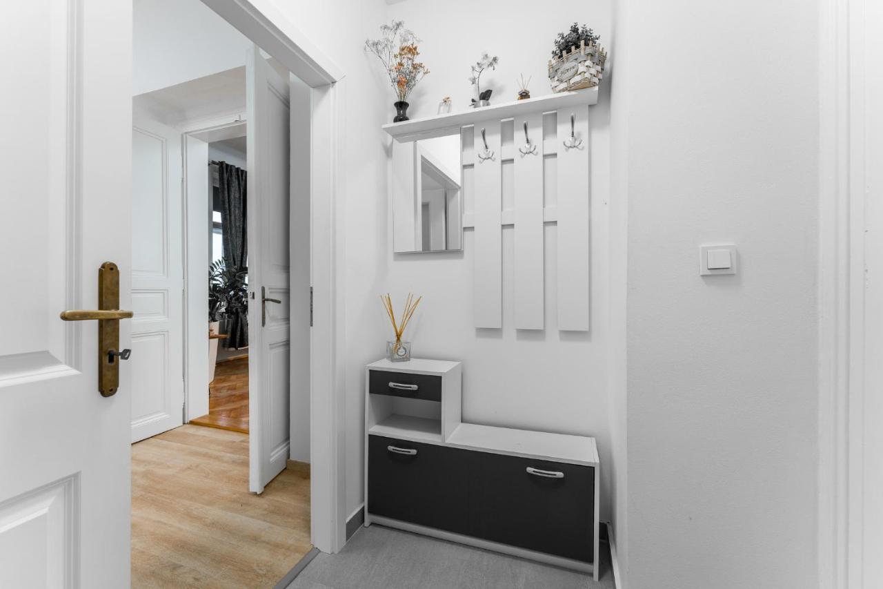 Alla Prague Apartment Zewnętrze zdjęcie